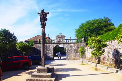 Cruceiro próximo al Mirador de San Cibrán