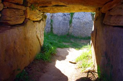 Interior de la parte cubierta del pasillo