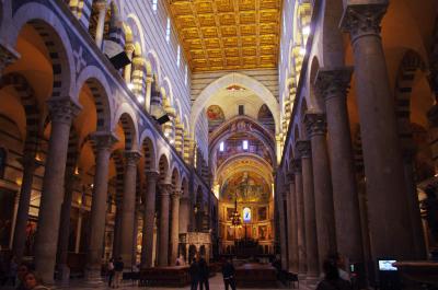 Nave central del Duomo de Pisa