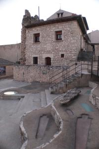 Necrópolis medieval de San Martín