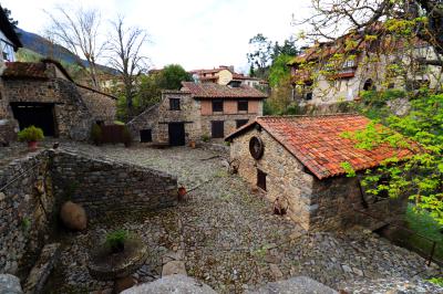 Patio privado en el casco histórico de Potes