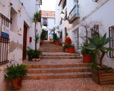 Escalinata en el centro histórico de Altea