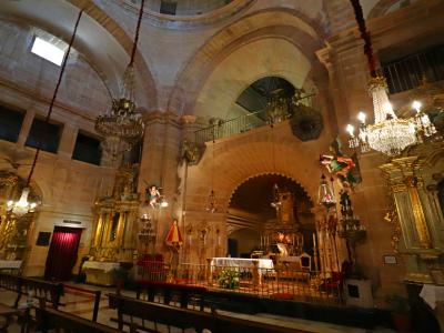 Altar de la basílica de Caravaca e la Cruz