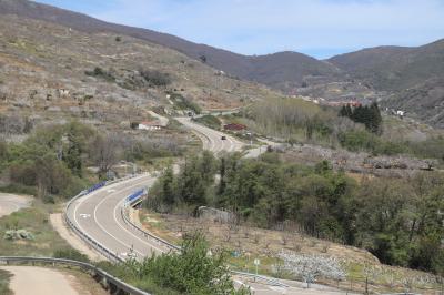 Carretera N110, descendiendo del puerto de Tornavacas