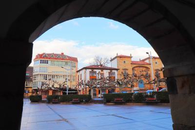 Soportales en la Plaza de Sancho García