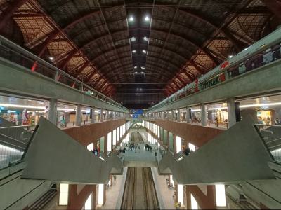 Andenes de la Estación Central de Amberes