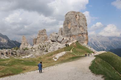 Niño en Cinque Torri