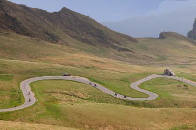 Curvas al Passo Giau