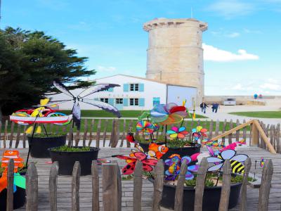 Tour Vauban desde la tienda de souvenirs