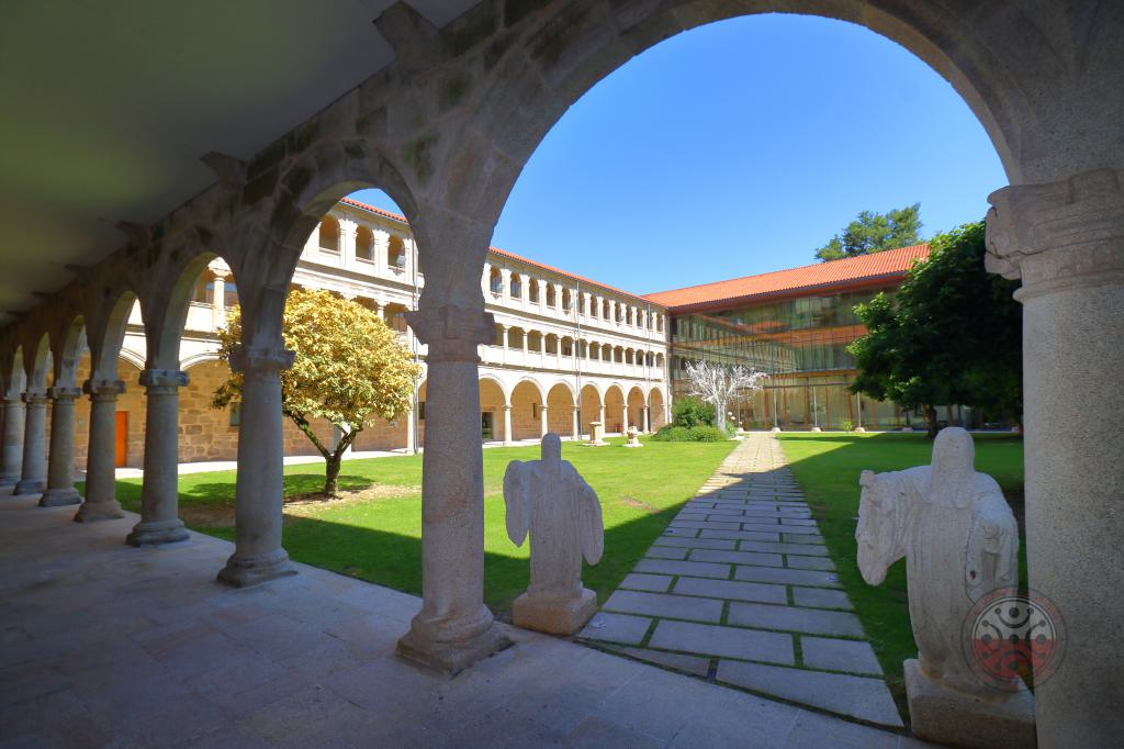 Monasterio/Parador de Santo Estevo de Ribas de Sil 